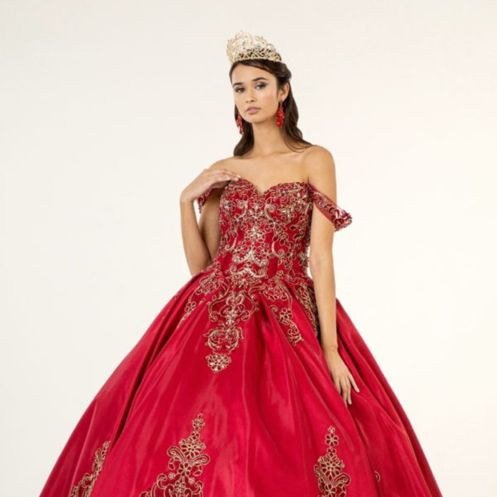 NEW LONG SATIN OFF THE SHOULDER SLEEVELESS BALL GOWN WITH LACED BACK GL1930